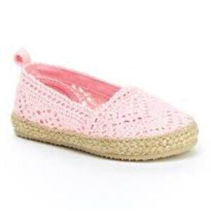 Child’s 5 Pink Crochet Shoes